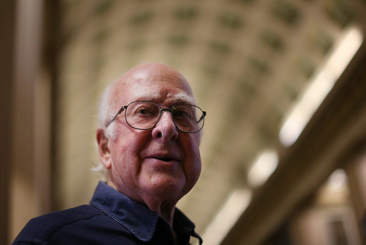 Britischer Physik-Nobelpreisträger Peter Higgs starb im Alter von 94 Jahren.