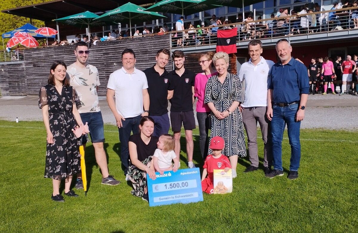 Der FC Schwarzach lud anlässlich des ersten Heimspiels zu einer besonderen Charity-Aktion. NAM