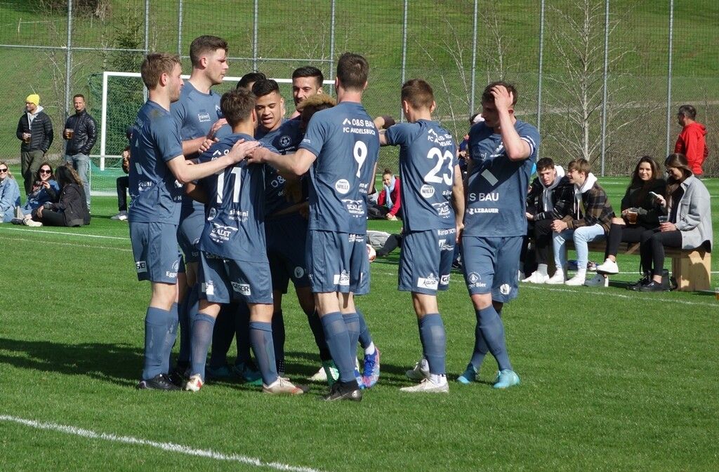 Die Andelsbucher möchten gegen Hörbranz den ersten Sieg im Frühjahr bejubeln. siha