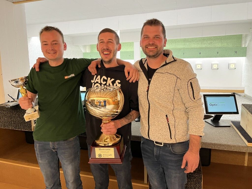 Die glücklichen Gewinner. Schützengilde Götzis