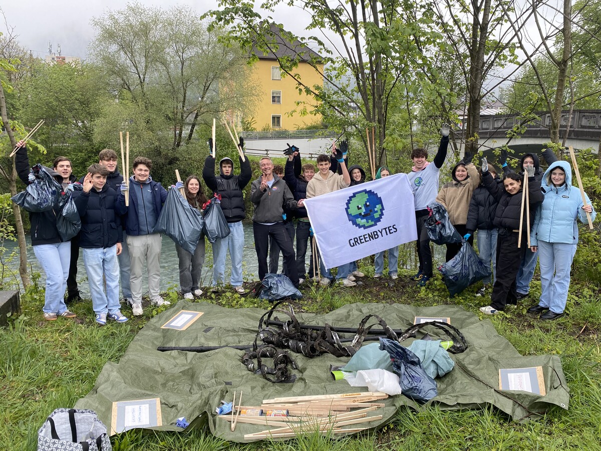 Die Klasse 4CK der HAK Bludenz war erfolgreich. vn-jun