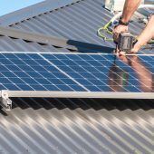 Vorsicht vor Billig-PV- Anlagen und Swimmingpools