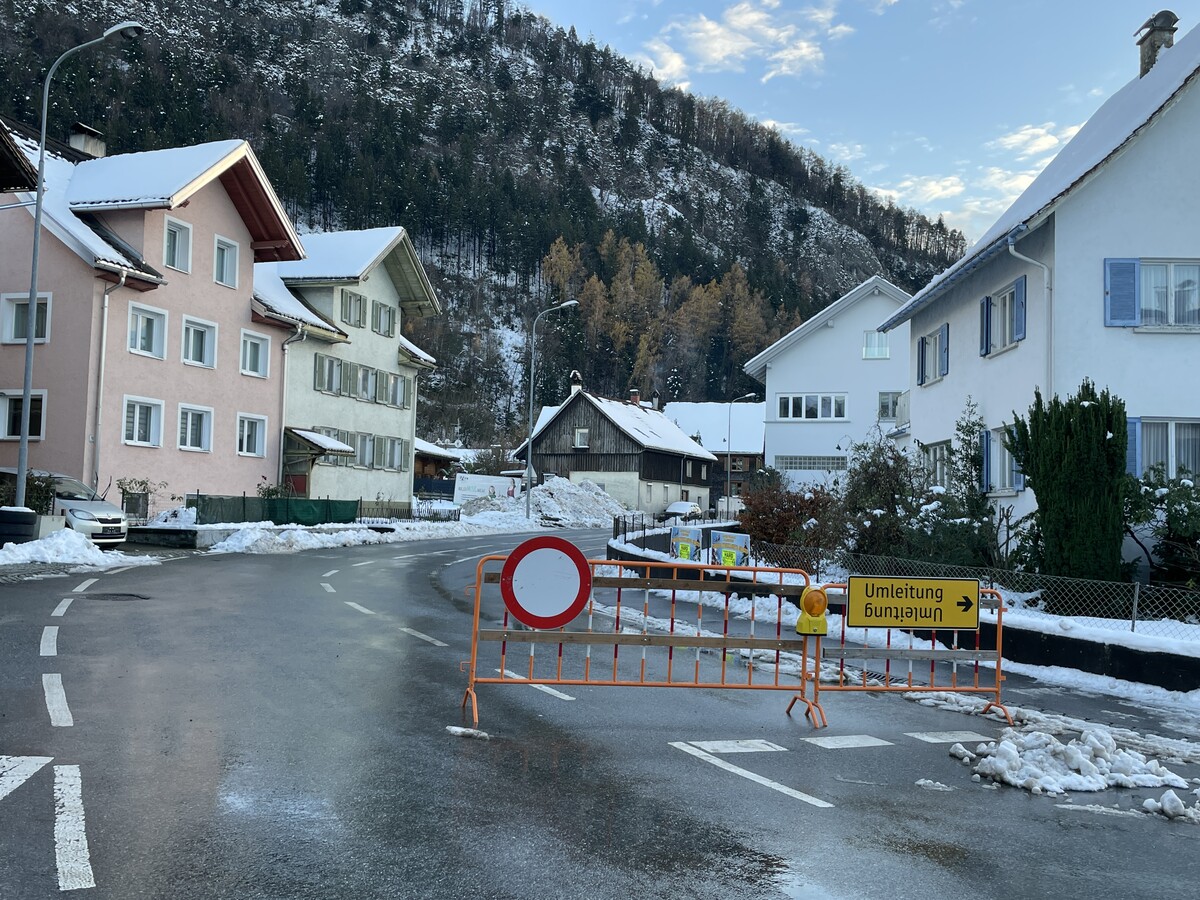 Die Walgaustraße L50 in Götzis muss kurzfristig gesperrt werden. VN/SAH