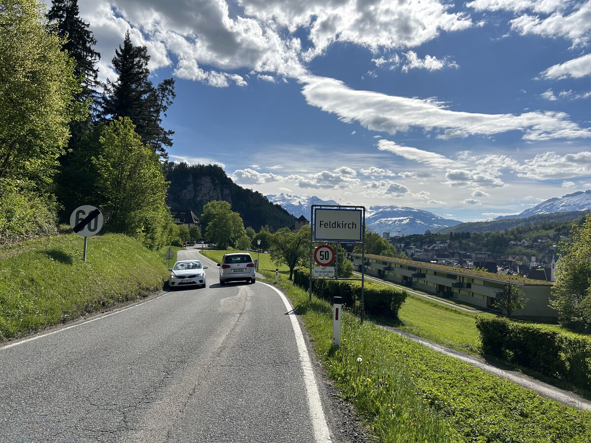Dringend erforderliche Instandsetzungsmaßnahmen entlang der L 66 von Feldkirch nach Göfis werden im Zeitraum von Anfang Mai bis Ende Oktober umgesetzt.har