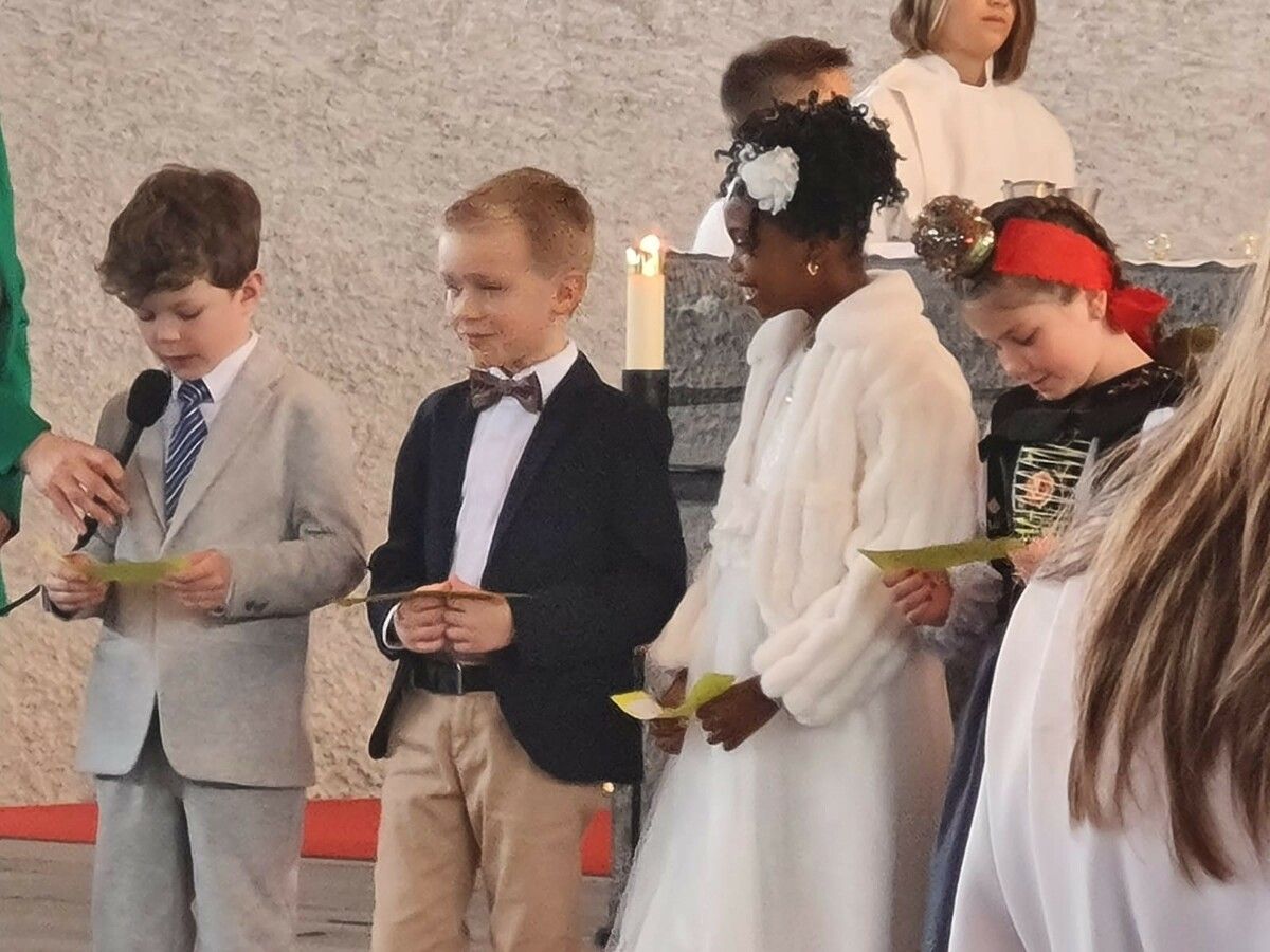 Ein großer Tag für viele Kinder im Land: der Weisse Sonntag. In den Kirchen des Landes wurde dieser Tag feierlich begangen. Ebner