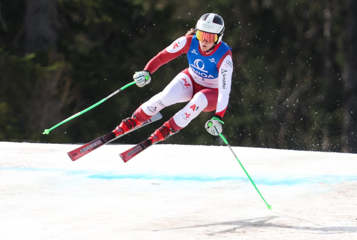 Emily Schöpf ging mit Startnummer eins auf die weiche Piste.Gepa
