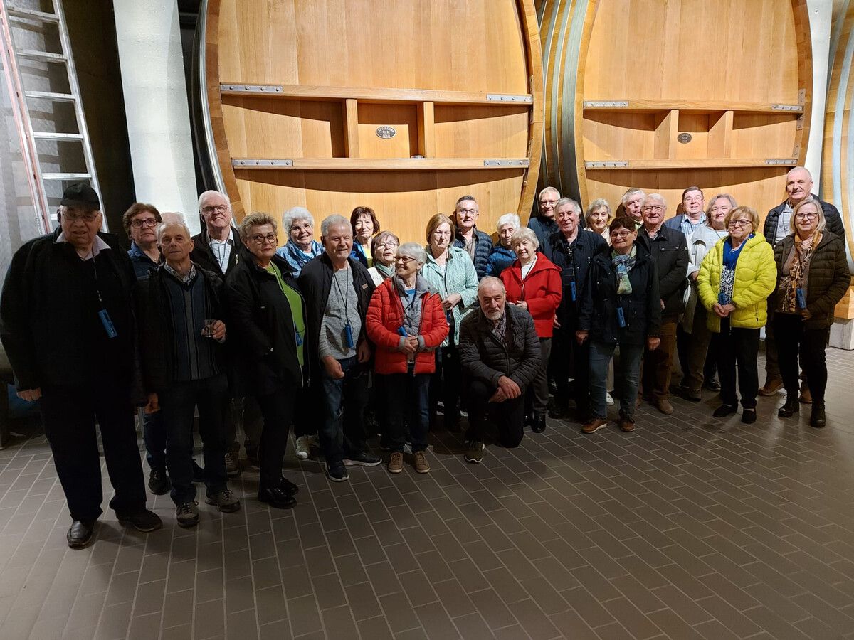 Erlebnisreiche Entdeckungstour: Vorarlberg 50plus Lustenau besuchte die traditionsreiche Mosterei Möhl in Arbon.50plus Lustenau