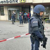Internationale Fahndung nach Lochauer Raiffeisen-Räuber auf Hochtouren