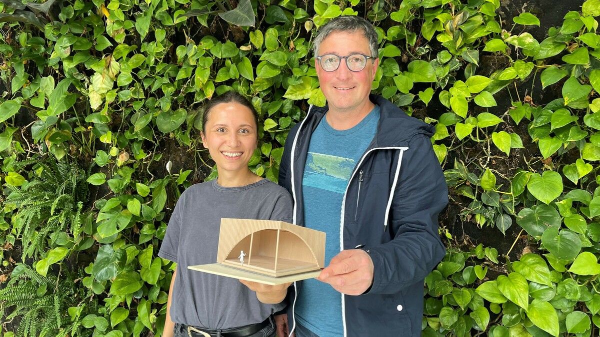 Isabella Gural-Wörndle und Szene-Chef Hannes Hagen freuen sich auf die Bewerbungen. VN/tas