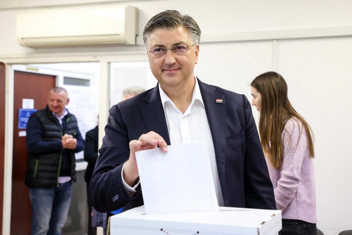 Konnte auch später noch lächeln: Premierminister Andrej Plenkovic. AFP
