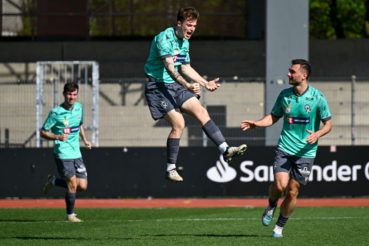 Lukas Brückler drehte das Spiel gegen Sturms Amateure mit drei Treffern im Alleingang. Doch am Ende reichte es nicht zum Sieg.gepa