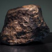Für Forschung wichtige Meteoriten versinken in der Antarktis