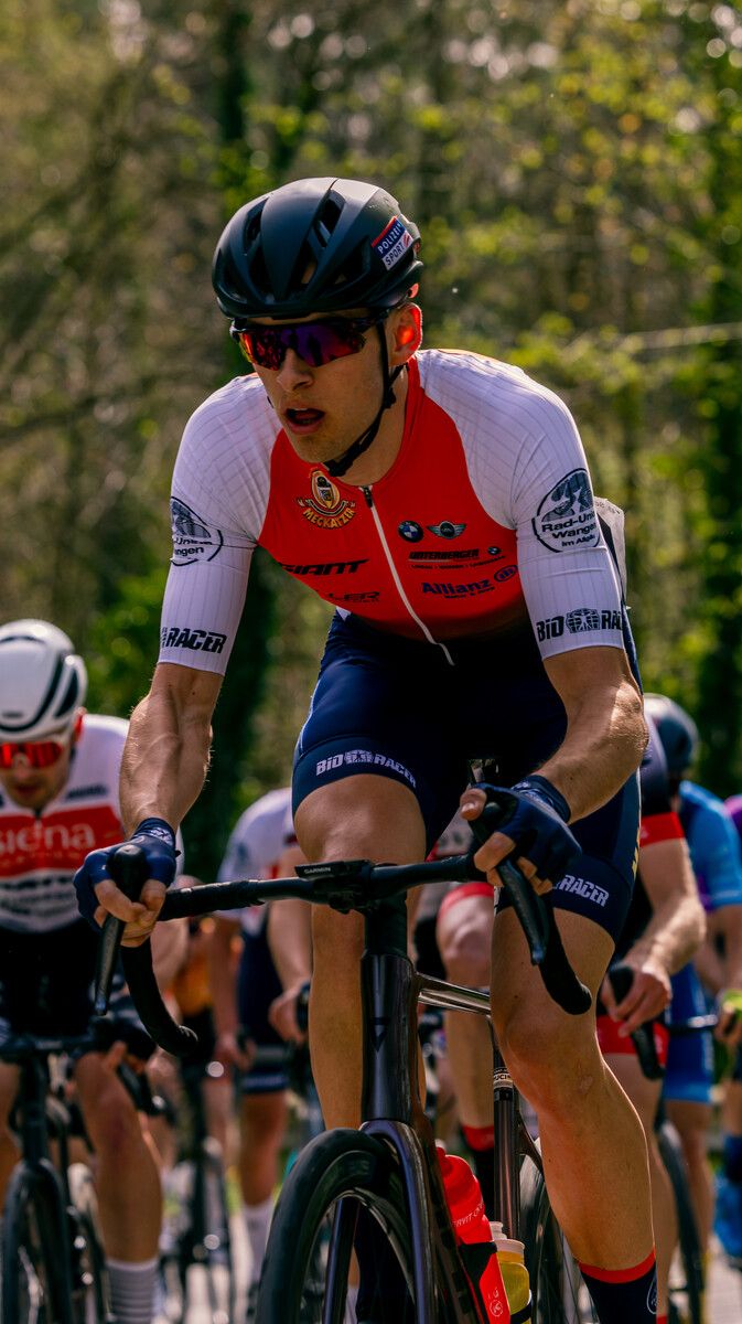 Michael Quendler mischt als Amateur im Feld der Profis mit.Tobias Hartmann