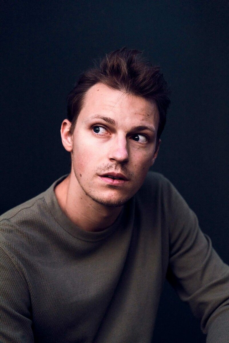 Nico Raschner, Schauspieler am Vorarlberger Landestheater, liest aus Günter Brus‘ Werken. thomas stimmel