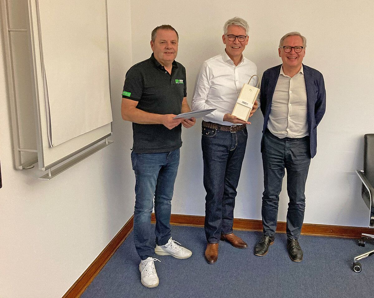 Obmann Reinhard Linder, Dietmar Kaufmann und GF Michael Hollersbacher. wkv