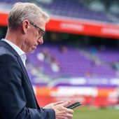 Bochum will Stöger  als Feuerwehrmann