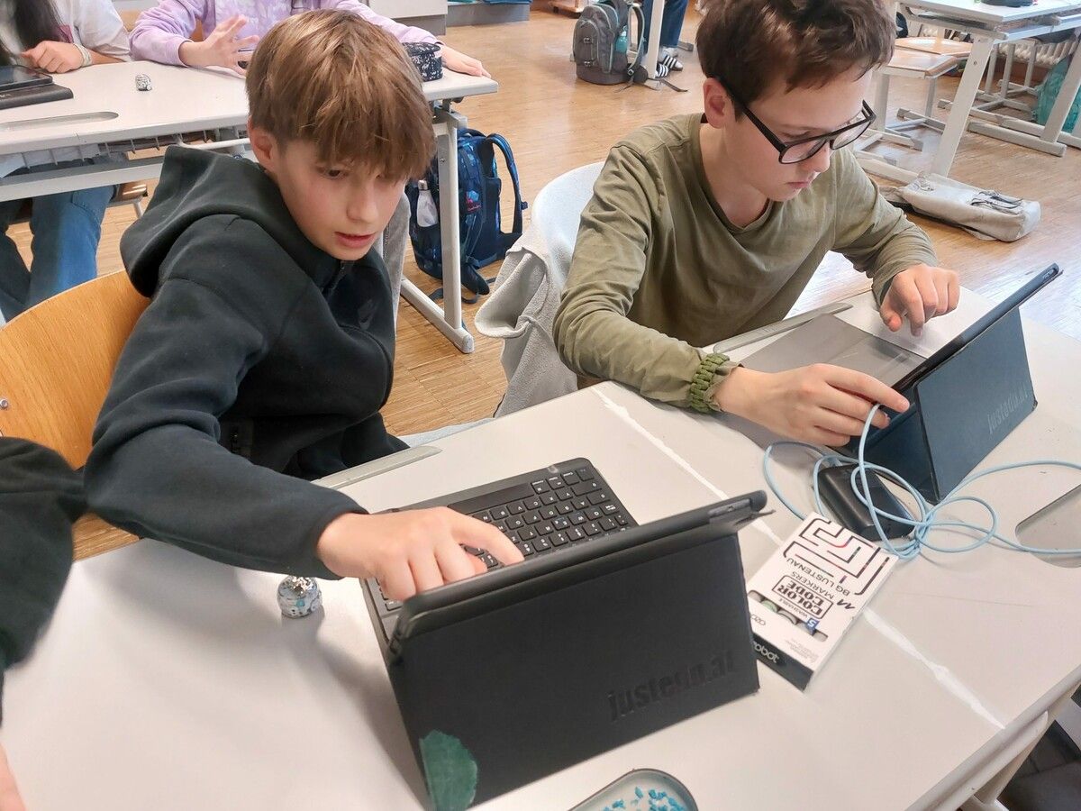 Programmieren und Robotik am BG Lustenau. BGL