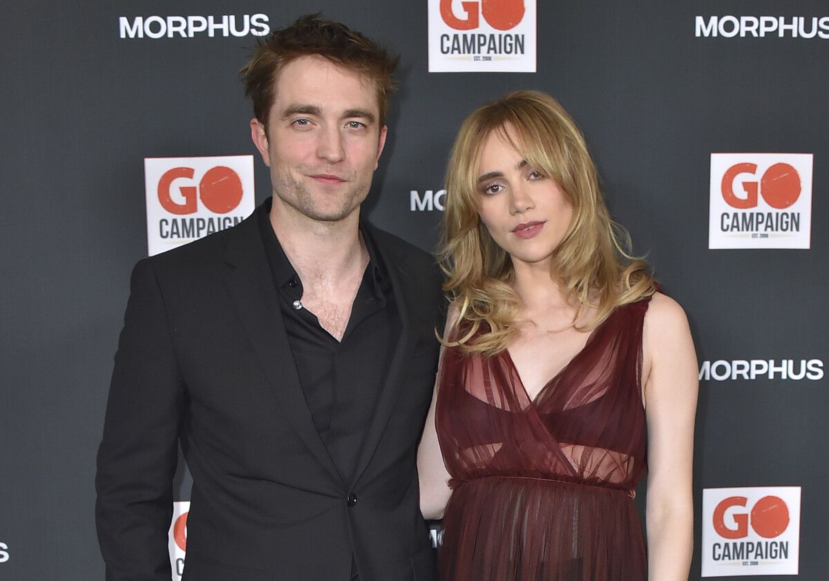 Robert Pattinson und Suki Waterhouse sind seit 2018 ein Paar. AP