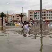 Heftigster Regen seit Jahrzehnten in Vereinigten Arabischen Emiraten