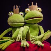 Erzähltheater mit Livemusik und Puppenspiel