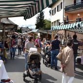 Ein Wäldermarkt wie aus dem Bilderbuch