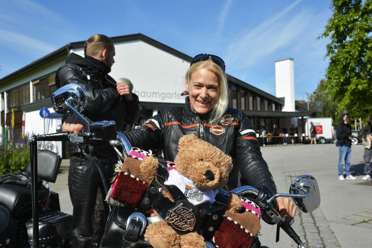 Agnes Winkler gehörte zu den vielen teilnehmenden Bikern. bp