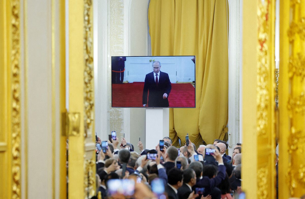 Alles schaut auf ihn als Träger aller Entscheidungen: auf Russlands Präsident Wladimir Putin.Reuters