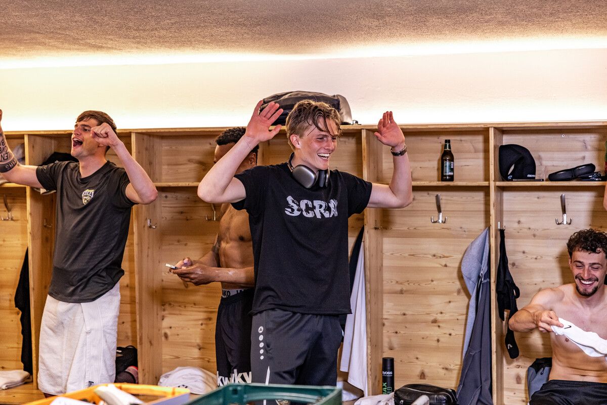 Altachs Jungstar Paul Koller sorgte für den richtigen Sound in der Kabine.Meier