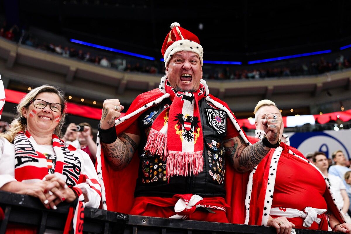 Auch die österreichischen Fans konnten nicht glauben, was sie in der Halle zu sehen bekamen. Gepa