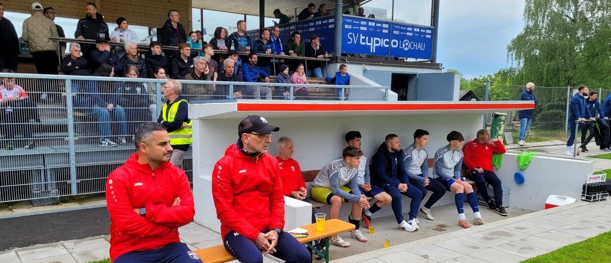 Aydin Akdeniz und Marco Bologna haben ihre Trainerverträge beim SV typico Lochau um zwei Jahre verlängert. bms