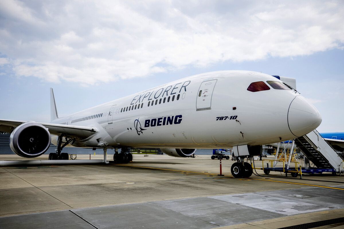 Boeing schafft es nicht aus der Krise: Nach massiven Sicherheitspannen wurde jetzt bekannt, dass Mitarbeiter Prüfberichte gefälscht haben sollen. ap
