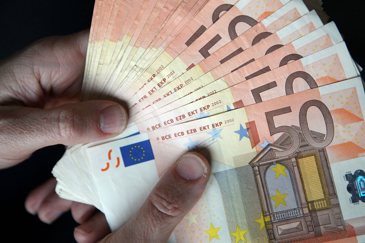 Das beschlagnahmte Falschgeld war täuschend echt gedruckt. ap
