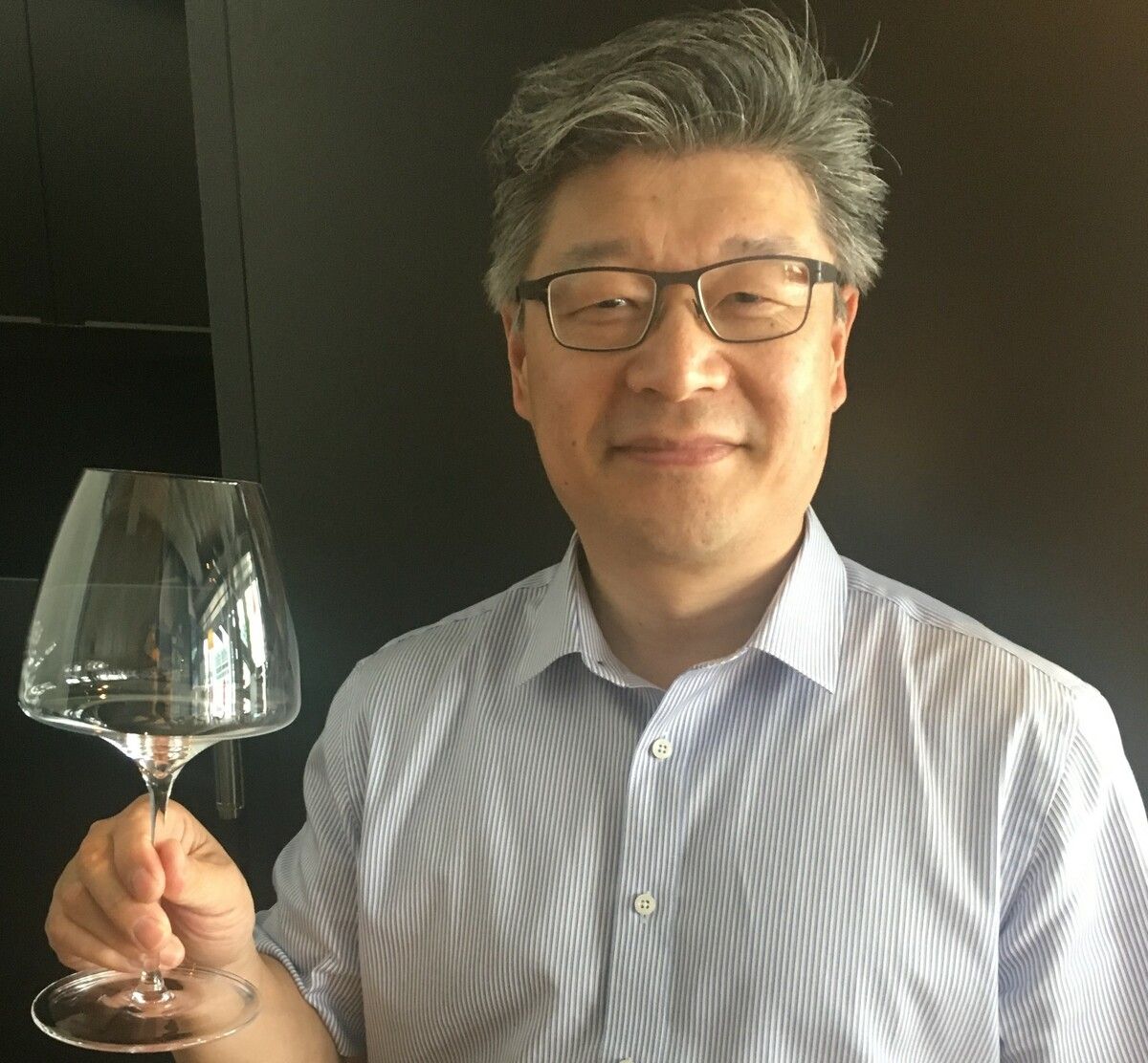 Das Glas, das Peirong Chen und seine Geschäftspartnerin Liu Zaho mit einem renommierten Glasgestalter entwickelten, war in der Fachwelt anerkannt. VN/SCA