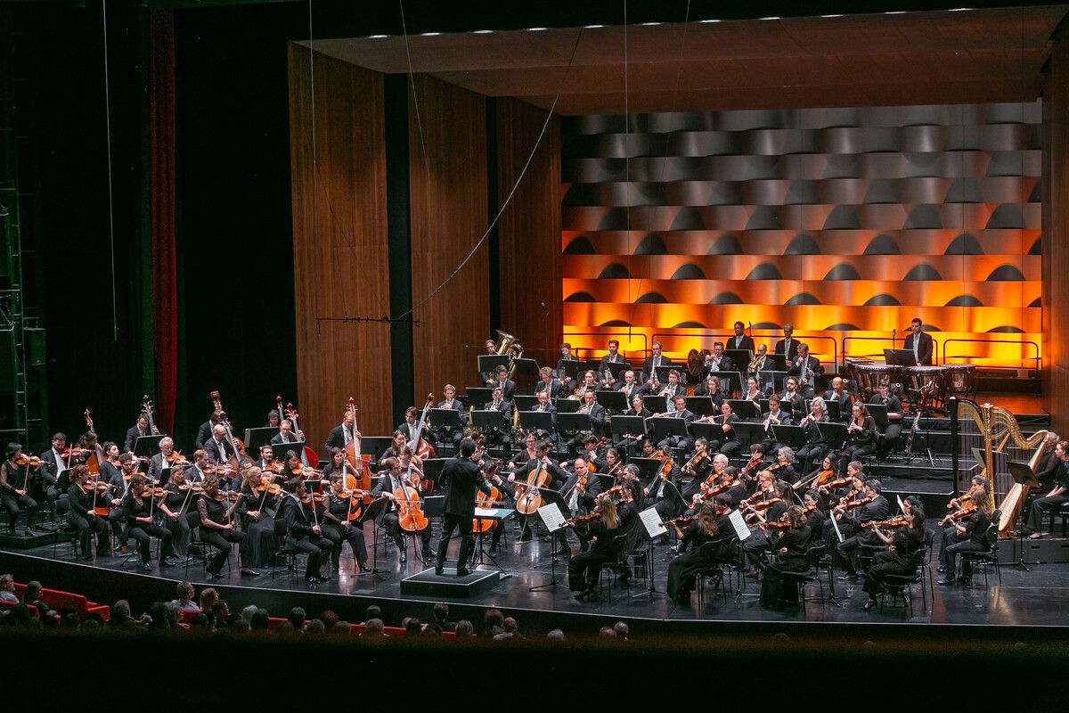 Das Symphonieorchester Vorarlberg setzte mit seinem letzten Abonnementkonzert einen glanzvollen Schlusspunkt. Dietmar Mathis