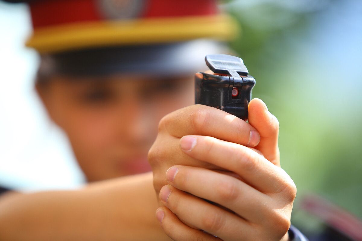 Der Einsatz von Pfefferspray allein reichte nicht aus, um den Widerspenstigen dingfest zu machen. symbol/vn/hb