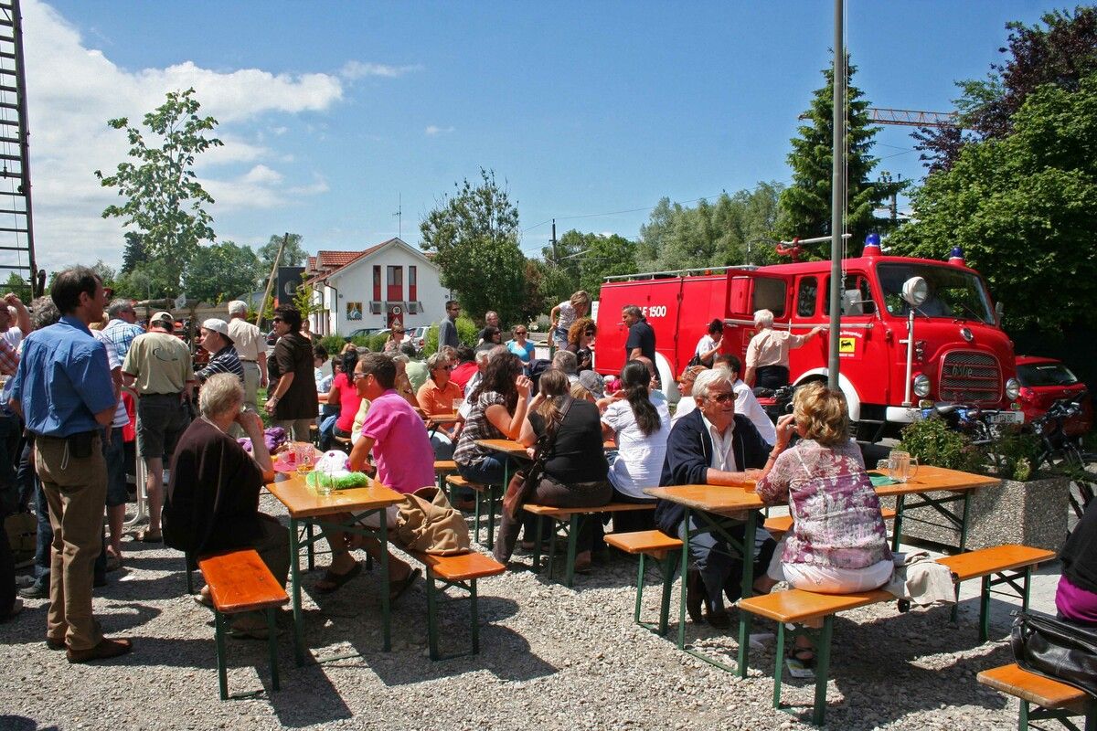 Der Feuerwehr-Oldtimer-Verein Hard feiert am 19. Mai einen Pfingstfrühschoppen im Bommenweg 1 in Hard.