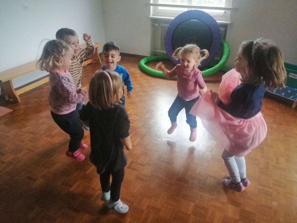 Derzeit hat die Spielgruppe in einem Privathaus mitten in Bludenz eine Übergangslösung gefunden. JS (3)