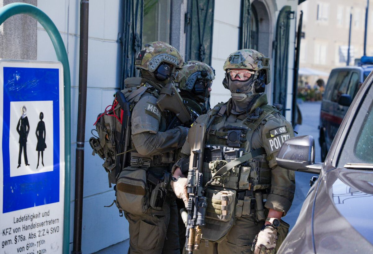 Die Exekutive war mit einem Großaufgebot und Spezialkräften im Einsatz. APA