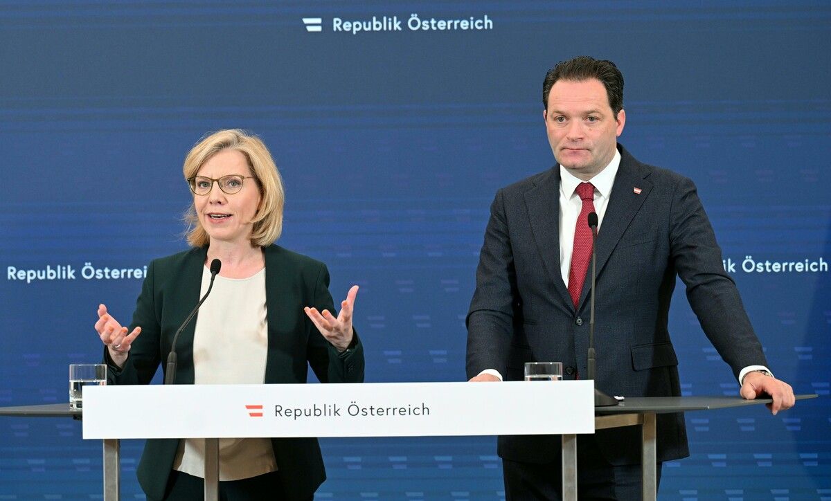Die Regierungsmitglieder Norbert Totschnig und Leonore Gewessler im Zwist.APA