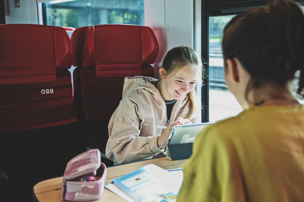 Die Schüler-Tickets werden im Sommer wieder zum gratis Öffi-Fahrschein.VVV