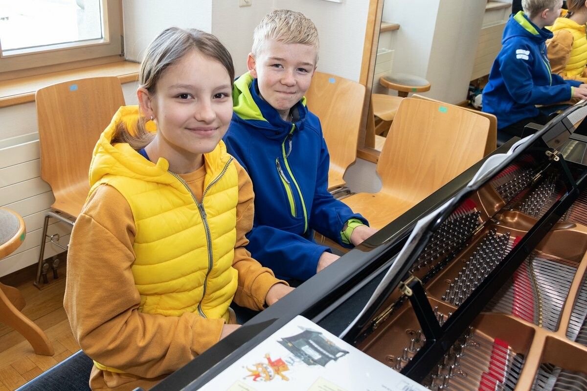Die verschiedensten Instrumente können heute in der Städtischen Musikschule ausprobiert werden.sturmer