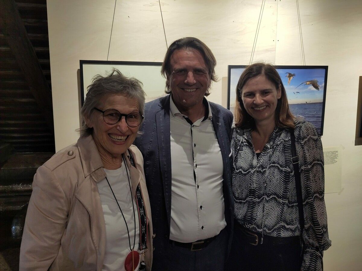 Erna Gächter (l.) mit Bürgermeister Gerd Hölzl und Gattin Angelika hatten einen richtigen Spaß. Margit Hinterholzer