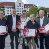 Schriftstellerin und Kunstvermittler ausgezeichnet