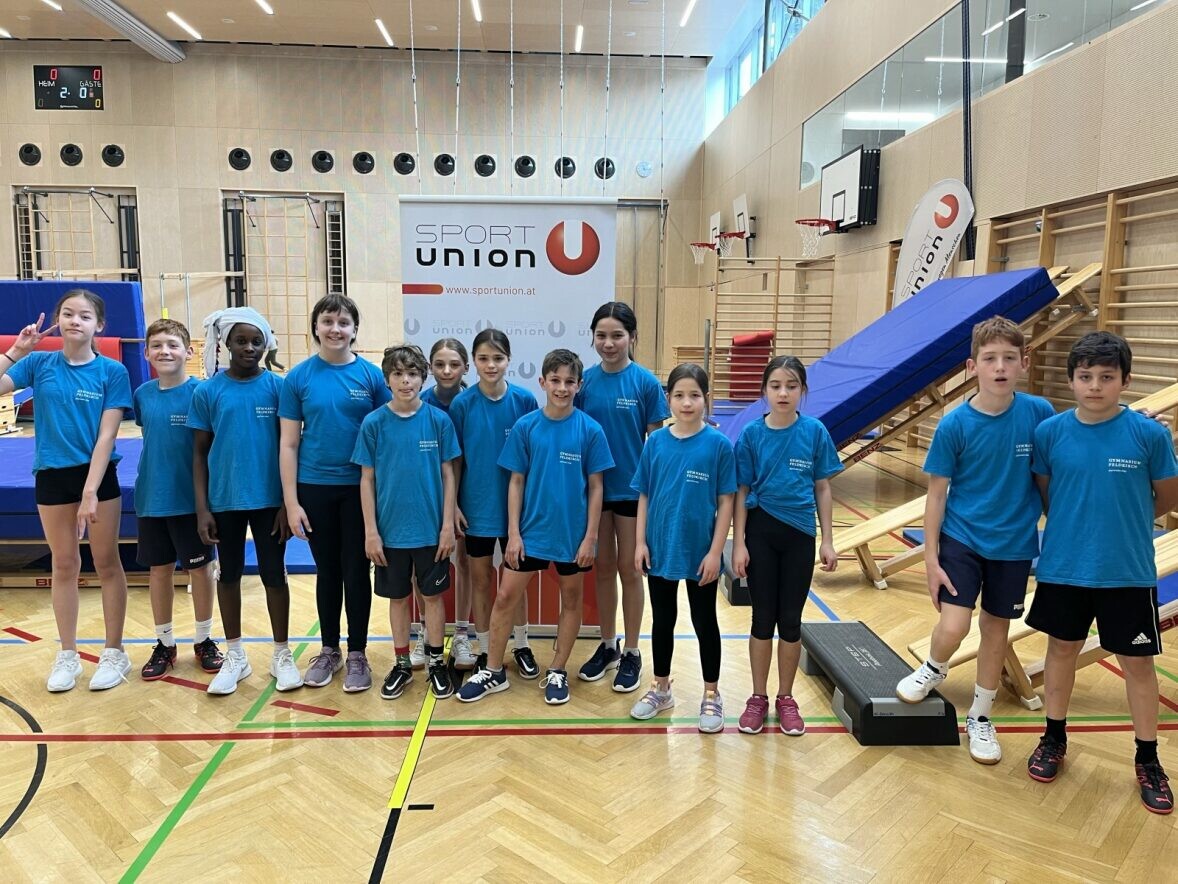 Fünf Klassen des Gymnasiums Feldkirch nahmen erfolgreich am Ninja Warrior Cup teil.
Gymnasium Feldkirch-Rebberggasse