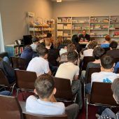 Spannende Lesung in der Bücherei