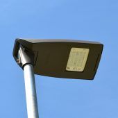 Straßenbeleuchtung auf LED umgestellt