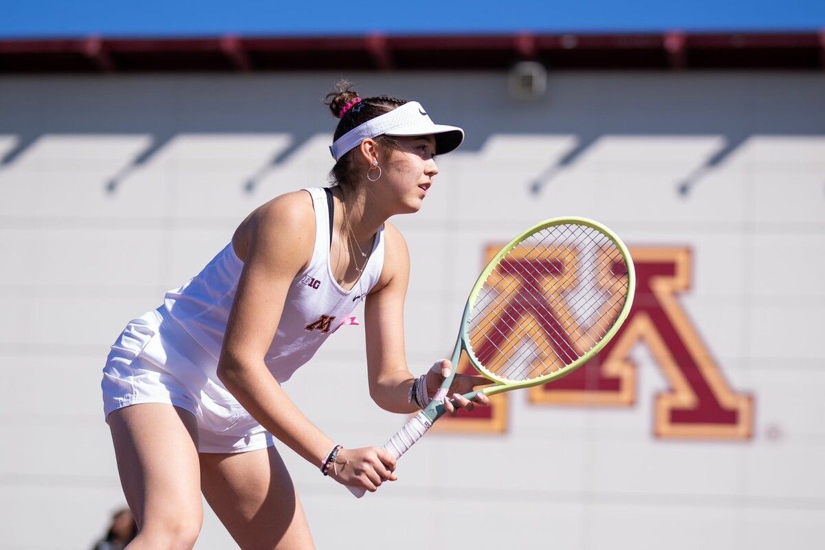 Mia Liepert und das Team der University of Minnesota mussten sich in der zweiten Runde des Big-Ten-Turniers gegen die Purdue University mit 2:4 geschlagen geben und belegten Rang neun im Endklassement der College-Meisterschaft. Privat