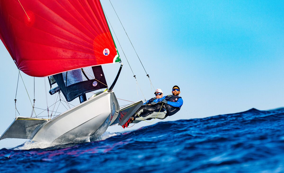 Nach Bronze im Vorjahr gab es für Benjamin Bildstein/David Hussl diesmal „Blech“ bei der 49er-Europameisterschaft.OESV/MAtesa