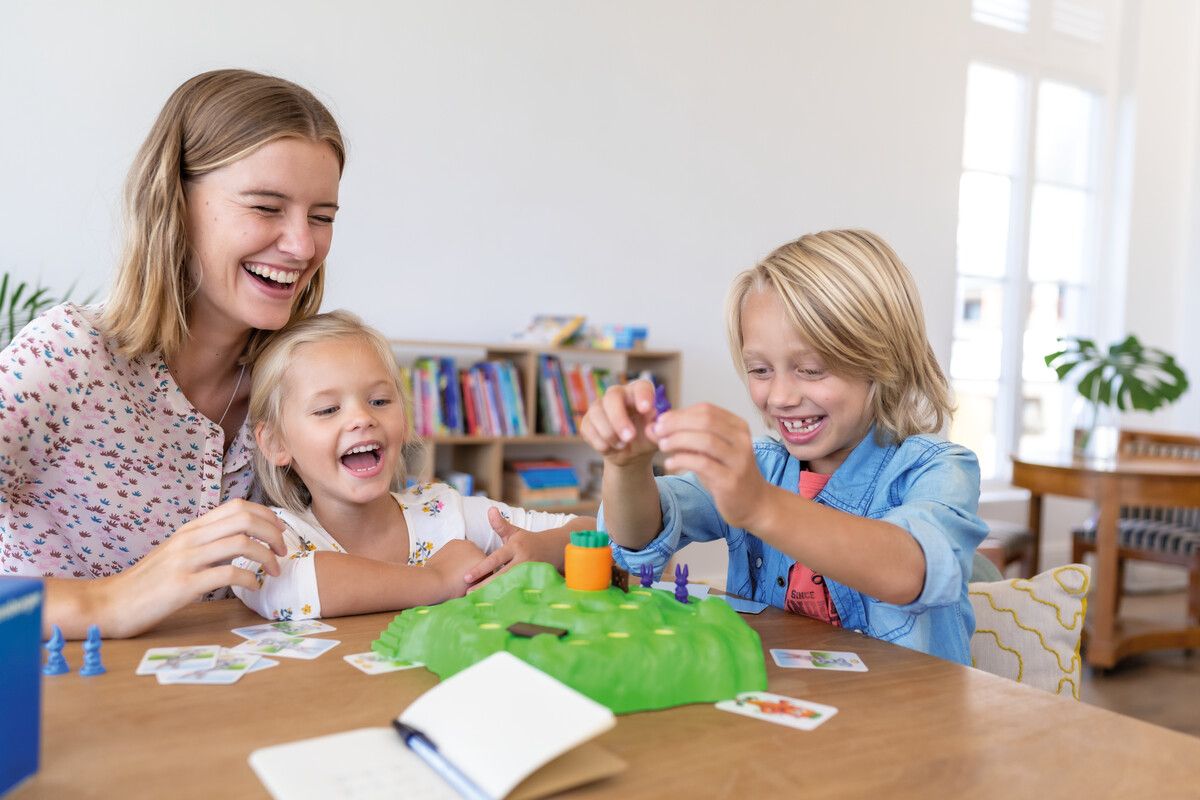 Noch bis 15. Juli 2024 gilt der Dauervorteil für VN-Abonnent:innen im Ravensburger-Shop im Messepark in Dornbirn.Ailine Liefeld