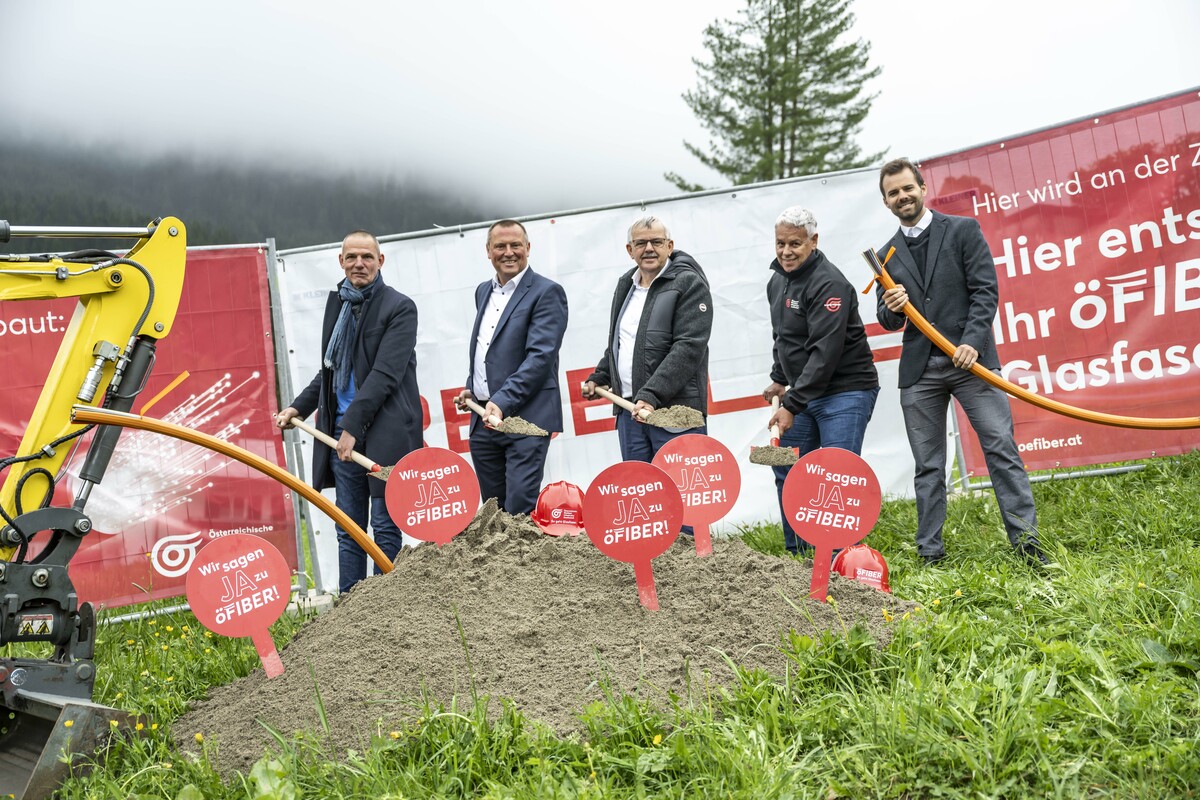Spatenstich für das neue Glasfasernetz im Kleinwalsertal.öGIG / Dominik Berchtold